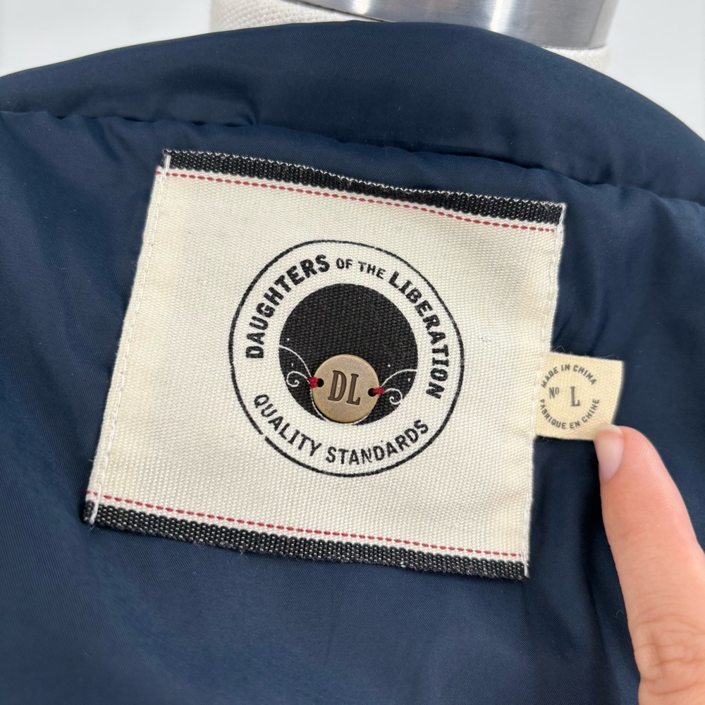 Anthro Daughters of the Liberation Navy Puffer Jacket Size L - Picture 4 of 10
